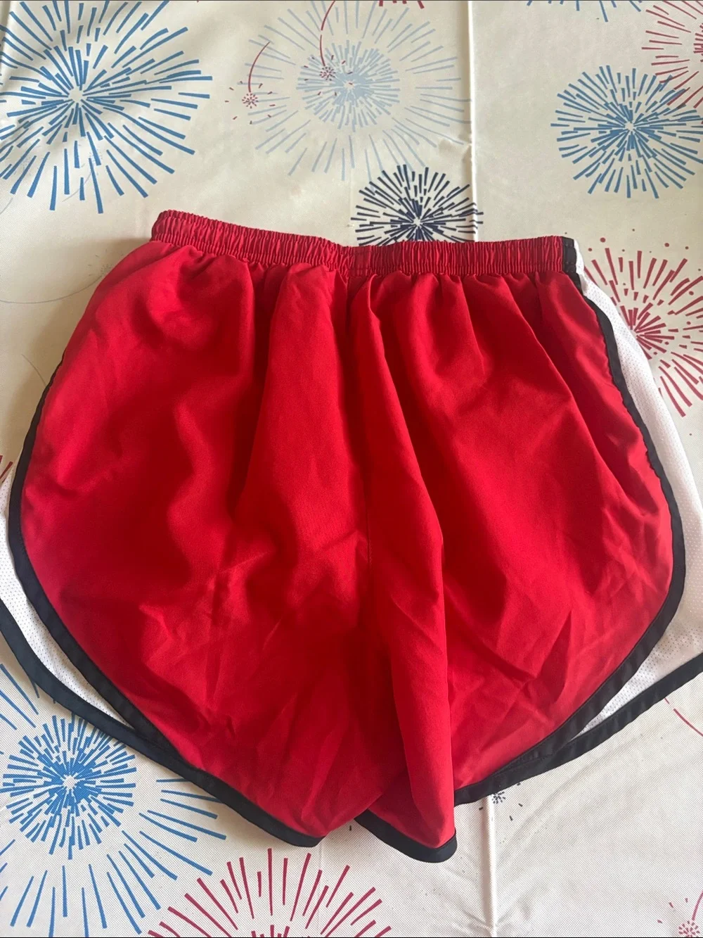 NIKE GYM SHORTS